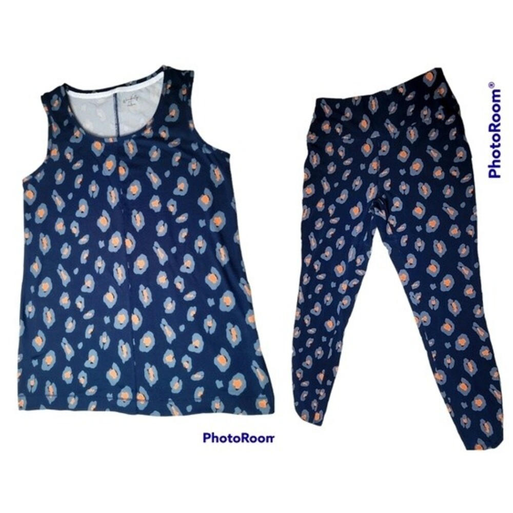 Wonderly Studio Athletic Blue Leopard Print Bundle Long Tank Top and Leggings